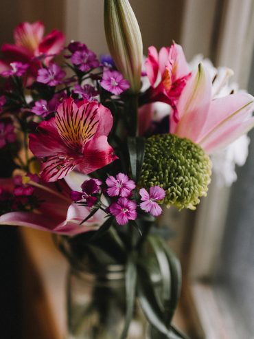 send flowers by post Send Flowers by Post